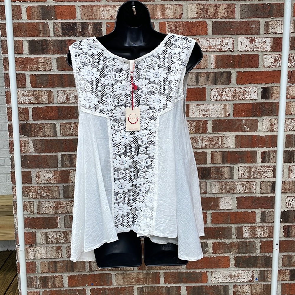 NWT Embroidered Raga Top - Picture 3 of 4